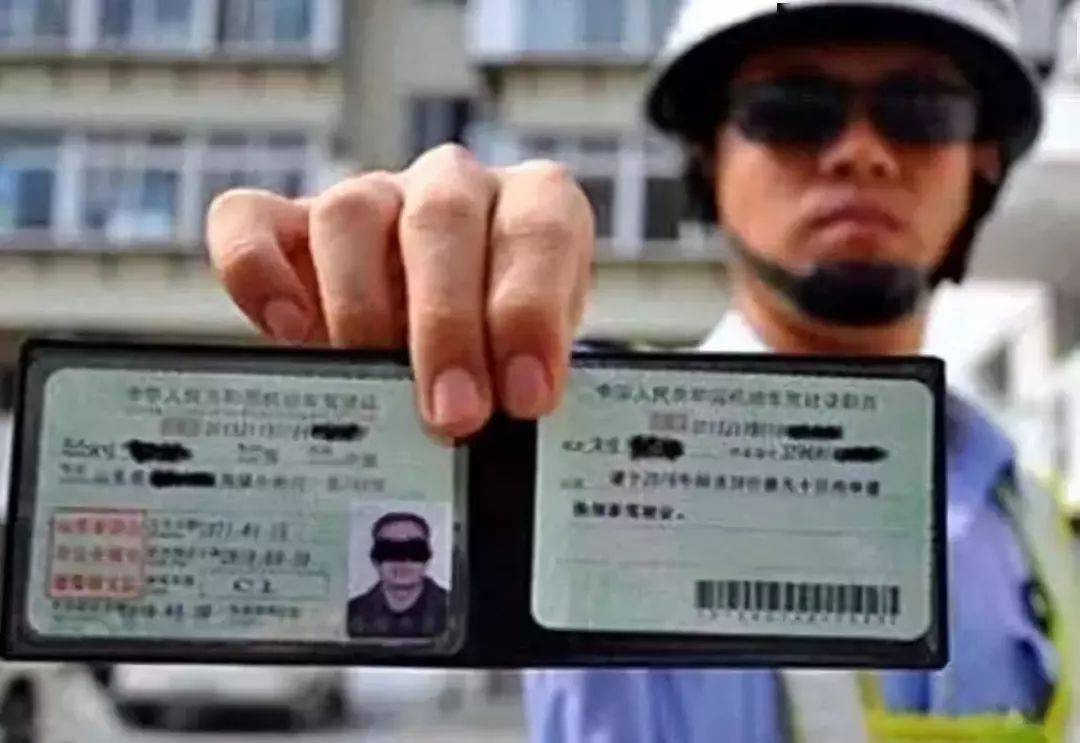 
这6种交通事故一定不能私了！90%的司机不知道！_AG亚娱集团官方(图6)