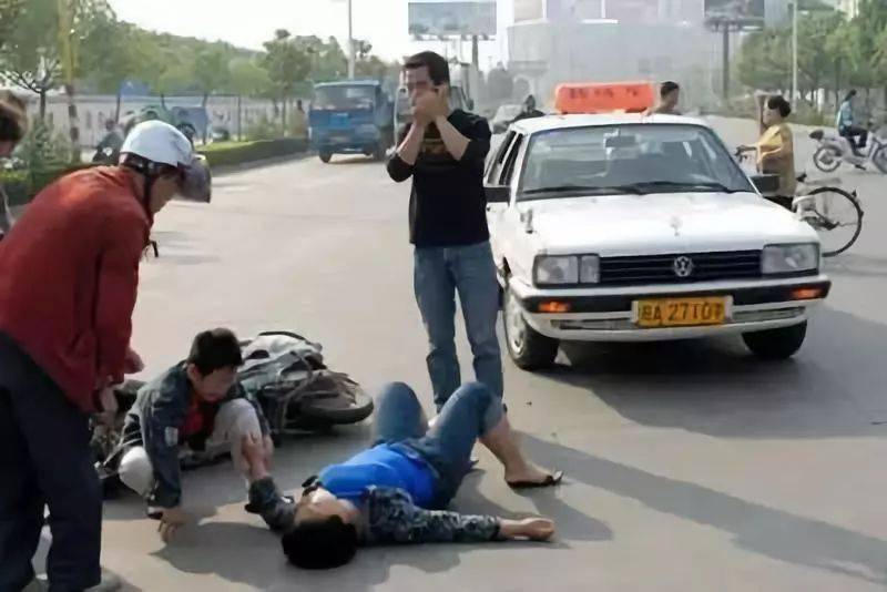 
这6种交通事故一定不能私了！90%的司机不知道！_AG亚娱集团官方(图13)