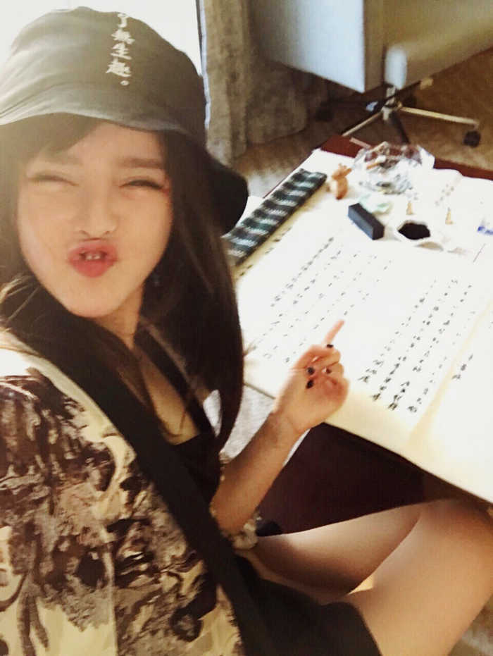 第560章 我是猎人!_ag亚娱官网(图2) AG亚娱集团